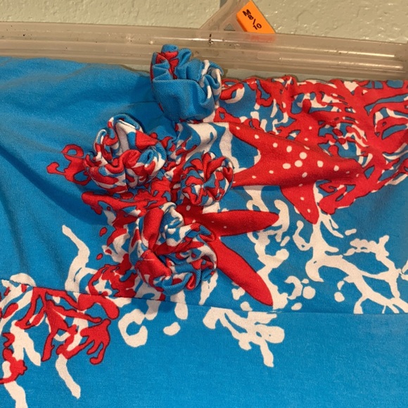 Lilly Pulitzer - Picture 3 of 6